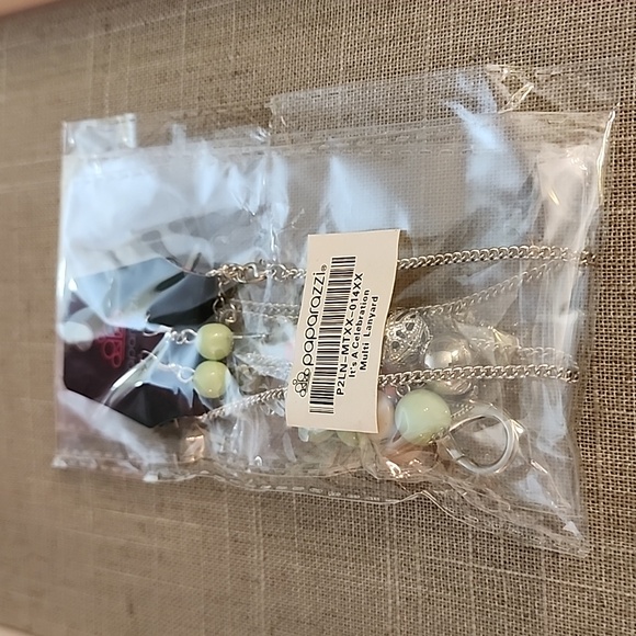 Paparazzi Lanyard - It's a Celebration 💚🤎 Multi - Picture 4 of 4